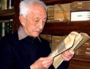 “百歲名醫”干祖望 倡導養生八字法